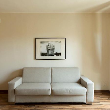Montenapoleone - Sant Andrea Charme Penthouse Milan Exterior photo